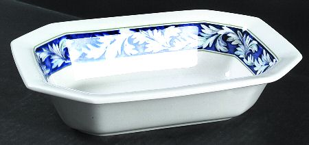 Laurel (White Leaves on Blue Band) 10" Oval Vegetable Bowl