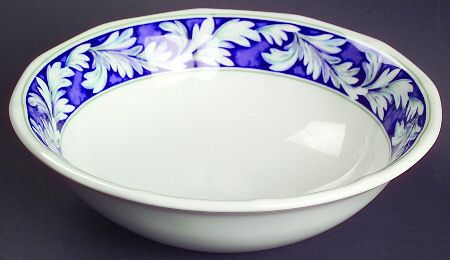 Laurel (White Leaves on Blue Band) Coupe Cereal Bowl