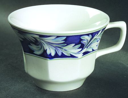 Laurel (White Leaves on Blue Band) Flat Cup