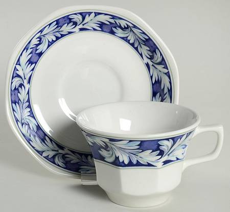 Laurel (White Leaves on Blue Band) Flat Cup & Saucer Set