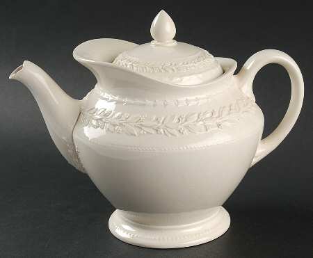 Laurel (Cream Color on Cream Color) Teapot & Lid