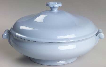Lavender Round Covered Vegetable
