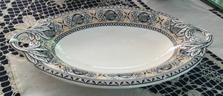 Lindisfarne Black Tan Cake Plate