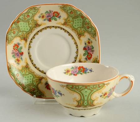 Lonsdale Flat Cup & Saucer Set by Wedgwood