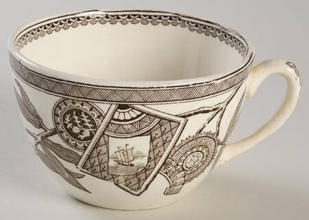 Louise Flat Cup