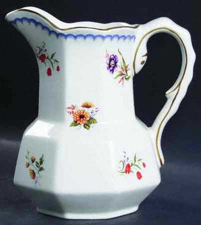 Lowestoft 16 Oz Pitcher