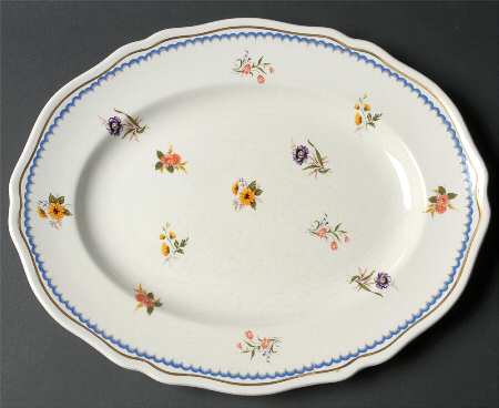 Lowestoft 13" Oval Serving Platter
