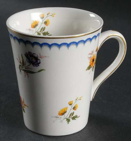 Lowestoft Mug
