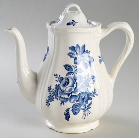 Ludlow Coffee Pot & Lid by Wedgwood