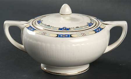 Malvern (Floral Center, Gold Trim) Sugar Bowl & Lid