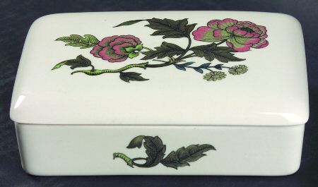Mandarin Cigarette Box & Lid