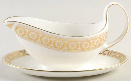 Marguerite Gravy Boat & Underplate