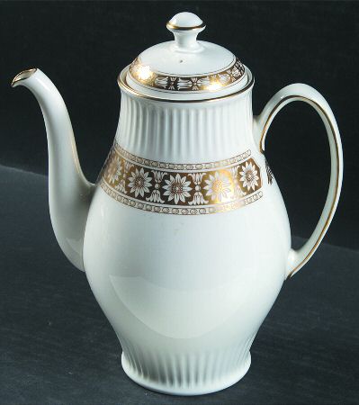 Marguerite Coffee Pot & Lid