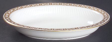 Marguerite 10" Oval Vegetable Bowl
