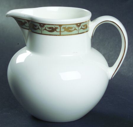 Marina Green Creamer