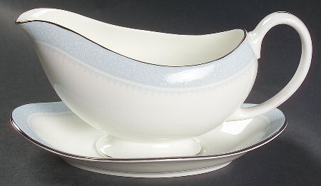 Mayfair (R4535, Bone China) Gravy Boat & Underplate