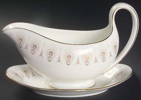 Medina Beige Gravy Boat & Underplate
