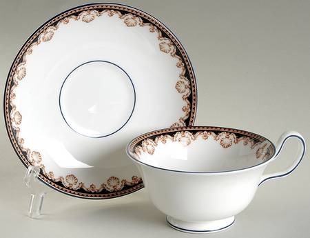 Medici Peony Shape Footed Cup & Saucer Set