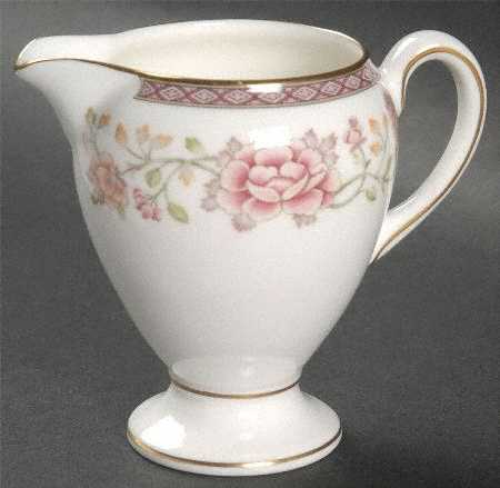 Melford Globe Shape Creamer