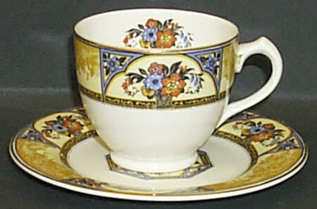 Melody White Footed Cup & Saucer Set