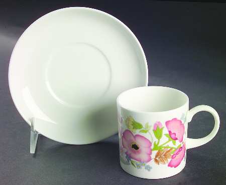 Meadow Sweet (Bone) Can Shape Demitasse Cup and Saucer Set