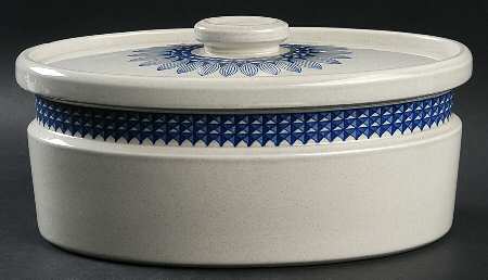Mexico 2.5 Quart Oval Covered Casserole