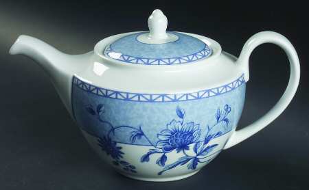 Mikado (Blue Flowers) Teapot & Lid
