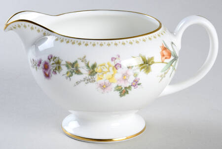 Mirabelle Leigh Shape Creamer