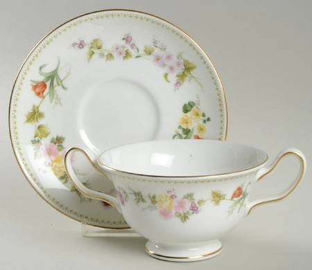 Mirabelle Footed Cream Soup Bowl & Saucer Set