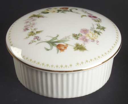 Mirabelle 3" Round Box & Lid
