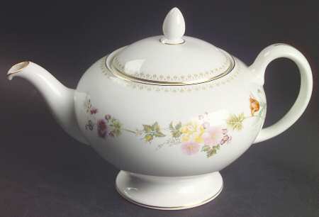 Mirabelle Teapot & Lid