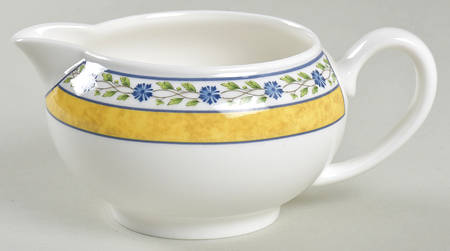 Mistral 146 Shape Creamer