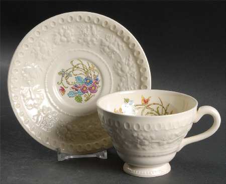 Montreal Footed Cup & Saucer Set