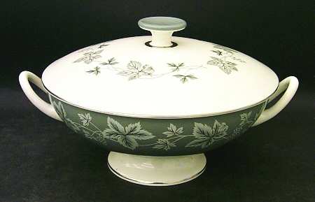 Moselle Gray Round Covered Vegetable
