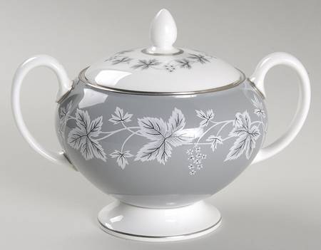 Moselle Gray Leigh Shape Sugar Bowl & Lid