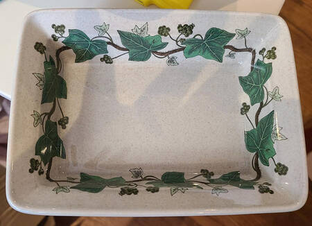 Napoleon Ivy Green (Oven To Table) Hors d'Oeuvres Dish
