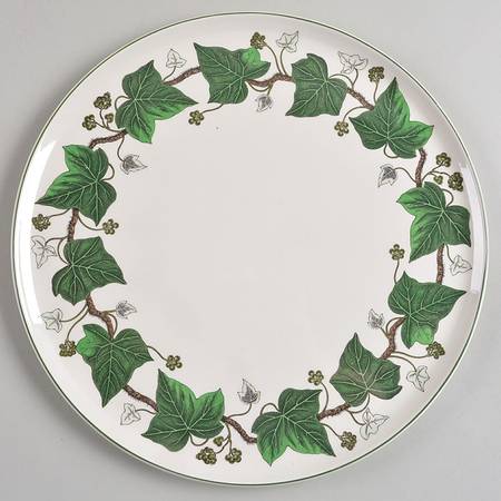 Napoleon Ivy Green (Queen's Ware) Cake Plate