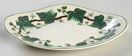 Napoleon Ivy Green (Queen's Ware) Relish/Gravy Underplate