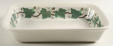 Napoleon Ivy Green (Queen's Ware) 10" Rectangular Baker
