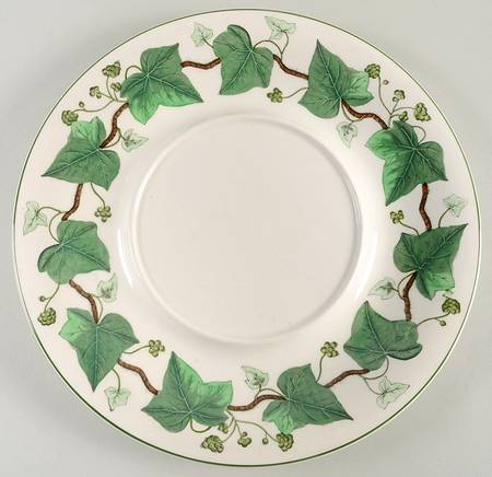 Napoleon Ivy Green (Queen's Ware) Underplate for Tureen