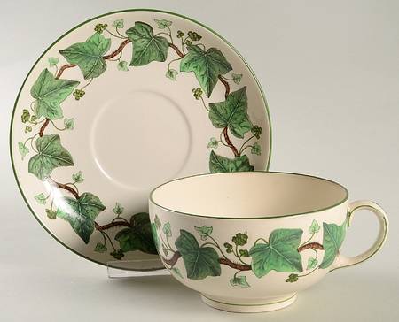Napoleon Ivy Green (Queen's Ware) Oversized Cup & Saucer Set