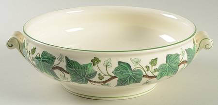 Napoleon Ivy Green (Queen's Ware) Round Vegetable No Lid