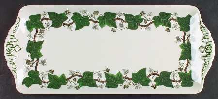 Napoleon Ivy Green (Queen's Ware) Large Sandwich Tray