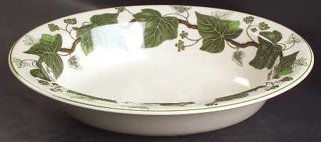 Napoleon Ivy Green (Queen's Ware) 9" Oval Vegetable Bowl