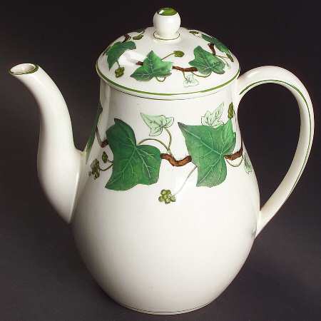 Napoleon Ivy Green (Queen's Ware) Small Coffee Pot & Lid