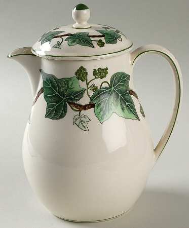 Napoleon Ivy Green (Queen's Ware) Hot Water Jug & Lid