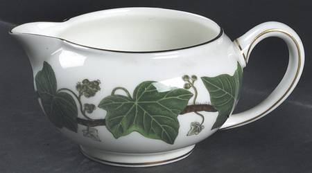Napoleon Ivy Green (Bone China) 146 Shape Creamer