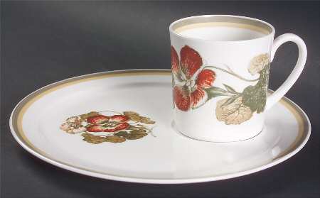 Nasturium (Bone) Snack Plate & Cup Set