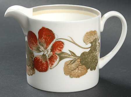 Nasturium (Bone) Creamer