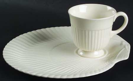 Nautilus (Glossy) Snack Plate & Cup Set